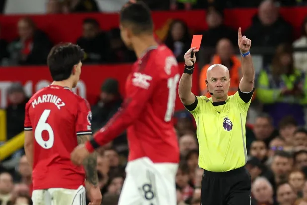 كاريك: طرد مارتينيز «من أسوأ القرارات»