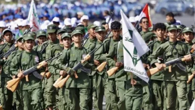 تحذيرات يمنية من تعاظم خطر المراكز الصيفية الحوثية