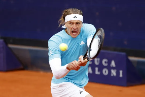 «دورة ميونيخ»: زفيريف ينجو من مفاجآت كيكمانوفيتش ويبلغ الدور الثاني