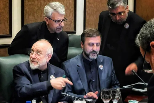 خياران لحصار «هرمز»… تنازل وصفقة أو حرب جديدة