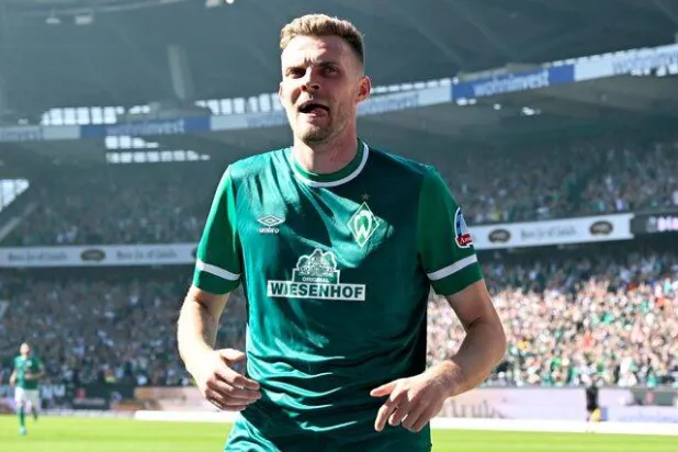 اتهام دوكش مهاجم برمنغهام بالقيادة تحت تأثير الكحول