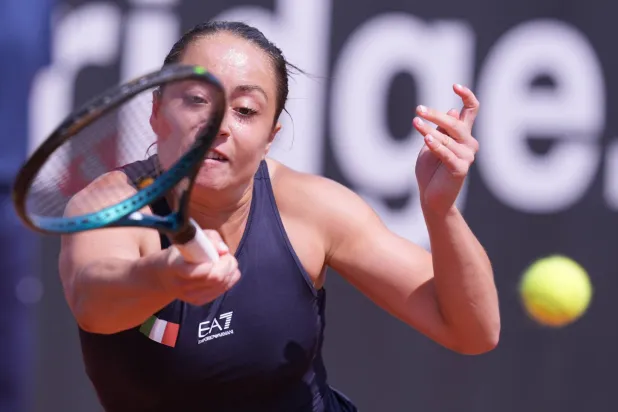 «دورة روان»: الإيطالية كوكيتشياريتو والرومانية كريستيان تتقدمان