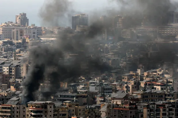 ضربة إسرائيلية تستهدف سيارة في منطقة بجنوب بيروت