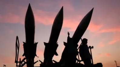 تقرير: إيران استخدمت قمر تجسس صينياً لاستهداف قواعد أميركية