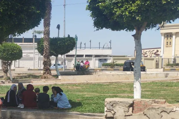 مصر: خيارات التنزه المجاني تتضاءل مع تراجع المساحات الخضراء