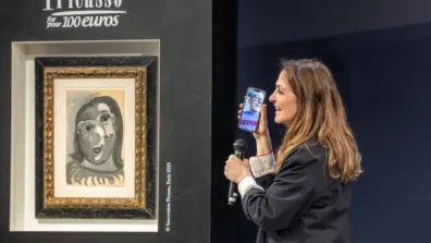 اتصال قَلَبَ كلَّ شيء… رجل يربح لوحة أصلية لبيكاسو