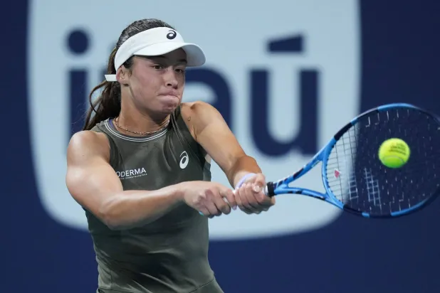 دورة شتوتغارت: التركية سونميز تهزم باوليني وتتقدم لثمن النهائي