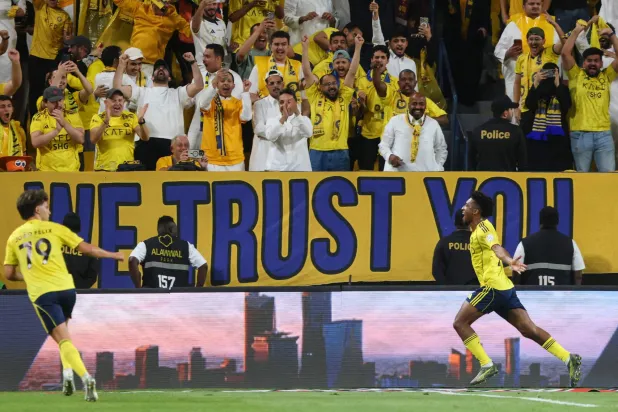 «نصر» الهمة… يتربع على القمة