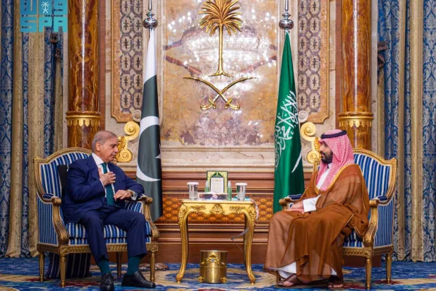 نقاشات سعودية ــ باكستانية في جدة