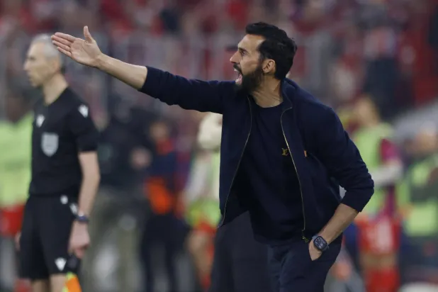 أربيلوا: طرد كامافينغا حسم المواجهة أمام بايرن