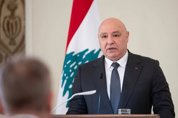 الرئيس اللبناني: وقف إطلاق النار هو «المدخل الطبيعي» للمفاوضات المباشرة مع إسرائيل