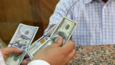 تحسّن أداء الجنيه لا يُخفف مخاوف المصريين من هزات الاقتصاد