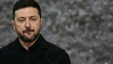 زيلينسكي يحذر بيلاروسيا من الانزلاق مجدداً إلى الحرب الروسية ضد بلاده