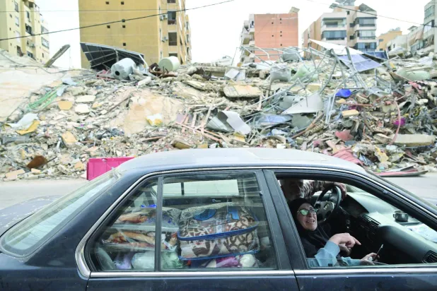 إيران تفتح «هرمز»… وترمب يرحب بـ«تنازلاتها»