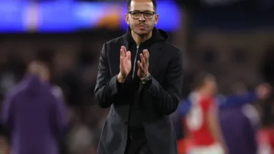 مدرب تشيلسي يتمسك بأمل التأهل لـ«أبطال أوروبا»