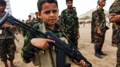 انتهاكات حوثية تستهدف المعلمين في 4 محافظات يمنية