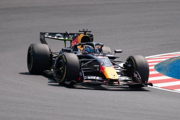 مخاوف السائقين من نظام الطاقة الجديد وتأثيره على السلامة