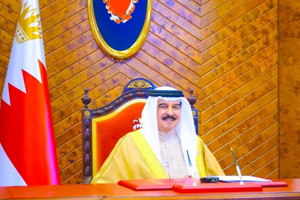 تكليف ولي عهد البحرين محاسبة «خونة الوطن»