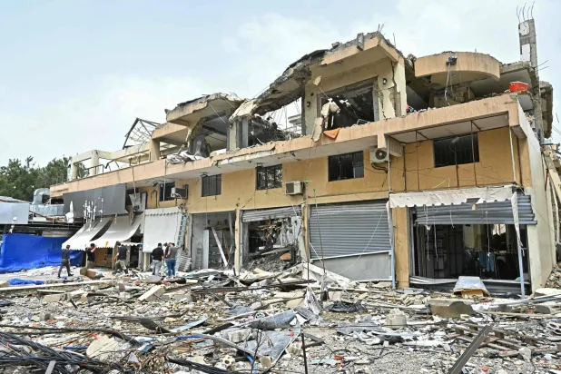 الجيش الإسرائيلي يحذِّر سكان عشرات القرى بجنوب لبنان من العودة إليها