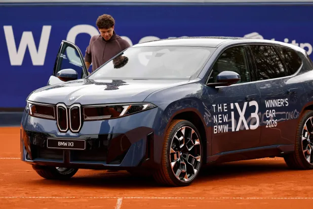 شيلتون: لقب ميونيخ ينعش طموحات اللاعبين الأميركيين على الملاعب الرملية