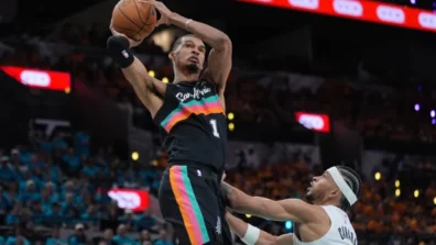 نوفيتسكي: ويمبانياما «يغير اللعبة»