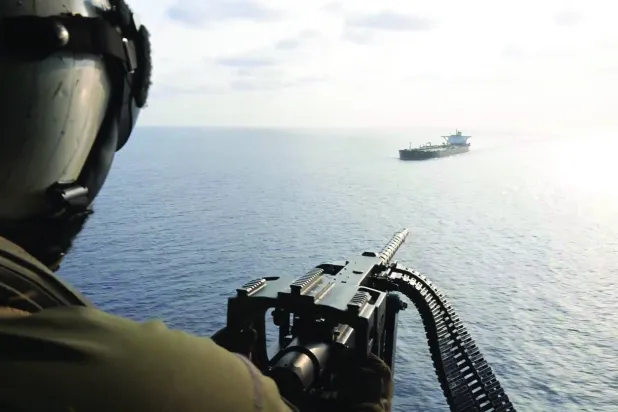 حصار «هرمز» خطوة بخطوة: ماذا نعرف حتى الآن؟