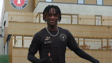 تحسن حالة لاعب شاب بعد حادث طعن مأساوي في الدنمارك