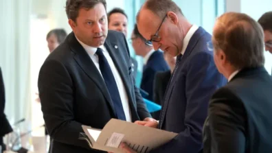 الخلافات تطغى على أداء الحكومة الائتلافية الألمانية