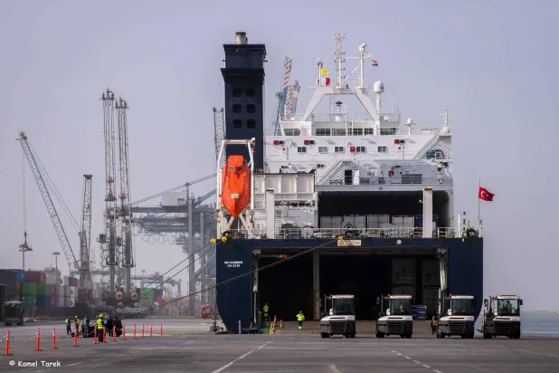 ممرات لوجيستية مصرية لتجاوز تأثيرات الحرب الإيرانية على التجارة العالمية