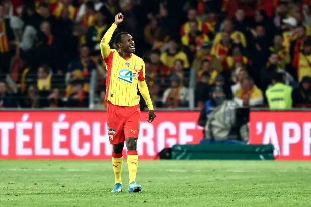 «كأس فرنسا»: سعود عبد الحميد يقود لانس لاكتساح تولوز… وبلوغ النهائي