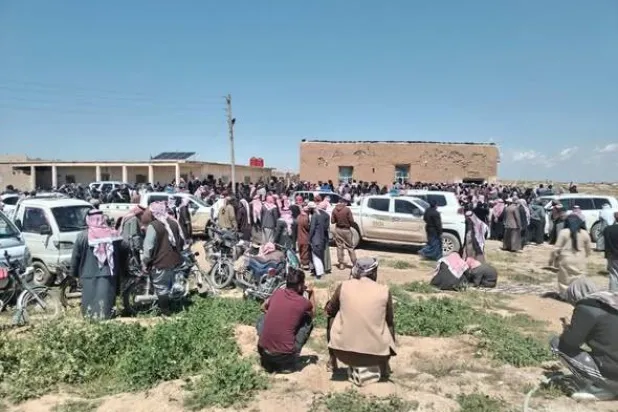 وفد أممي يلتقي في الشدادي أهالي المرحلين من سجون «قسد» إلى العراق