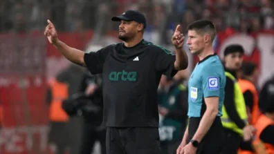 كومباني يشيد بتفوق بايرن بعد الوصول لنهائي كأس ألمانيا