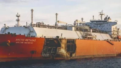 تحذيرات في ليبيا بعد خروج ناقلة الغاز الروسية عن السيطرة