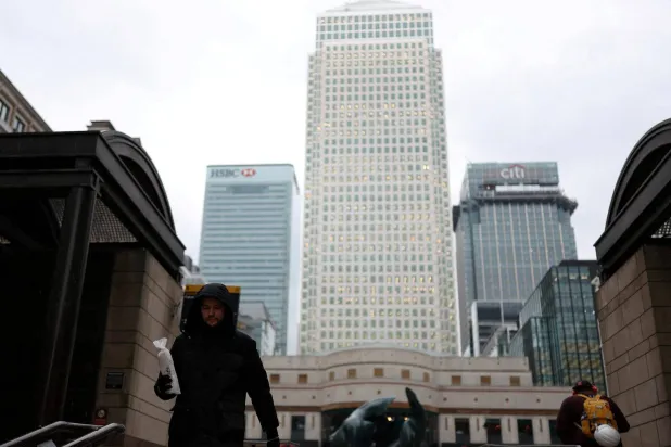 ارتفاع قياسي لتكاليف الإنتاج في بريطانيا وسط ضغوط تضخمية وتداعيات الحرب