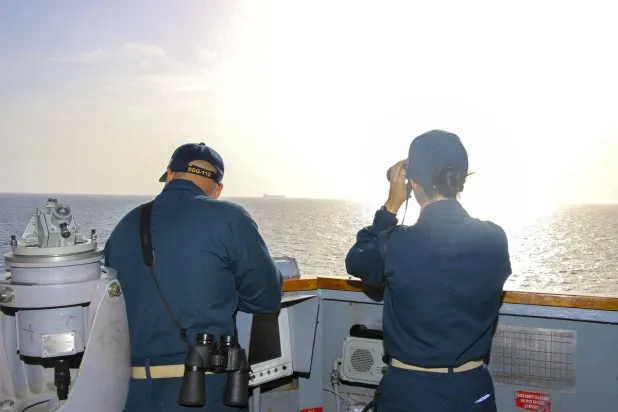 ترمب يرفع سقف المواجهة في هرمز… والهدنة مهددة بالانهيار