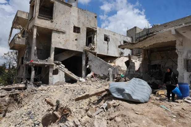 3 قتلى في غارات إسرائيلية على جنوب لبنان