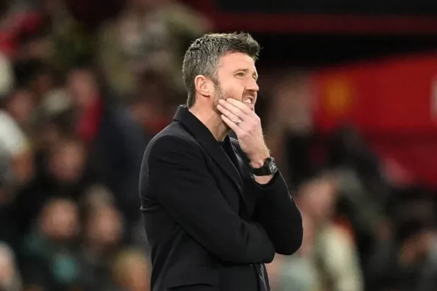 كاريك: مستمتع بتدريب اليونايتد… ومستقبلي «مجهول»