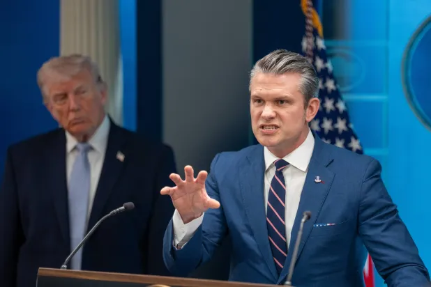 أبرز القادة العسكريين الكبار المقالين خلال إدارة ترمب