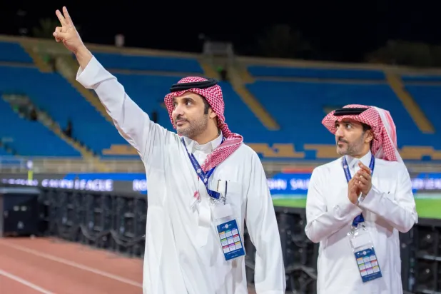 شاموسكا عن وجود خلاف مع رئيس التعاون: نقاش عادي  