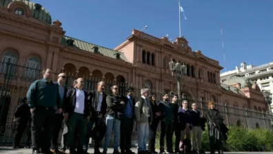 الحكومة الأرجنتينية تمنع الصحافيين من دخول القصر الرئاسي