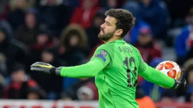 ليفربول يشعر بالإحباط من عرض يوفنتوس «الضئيل» لضم أليسون