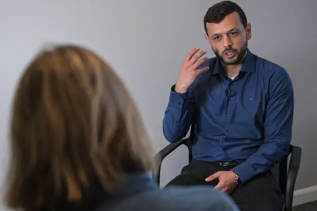 عرب البرغوثي: والدي مروان يمكنه قيادة «تجديد ديمقراطي» في فلسطين