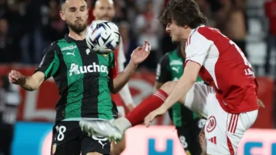 الدوري الفرنسي: آمال لنس في اللقب تتضاءل بعد تعادل أمام بريست