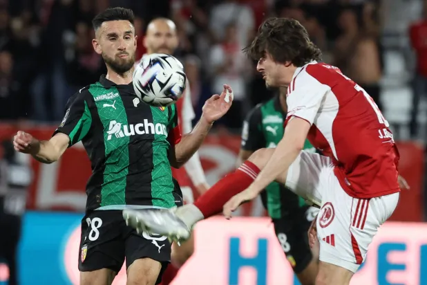 الدوري الفرنسي: آمال لنس في اللقب تتضاءل بعد تعادل أمام بريست