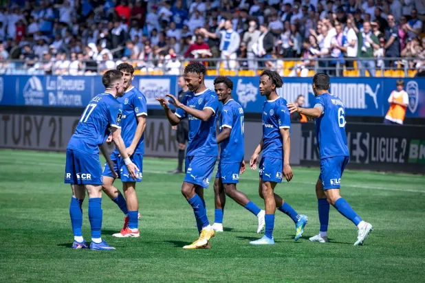 تروا يحسم عودته إلى الدرجة الأولى الفرنسية