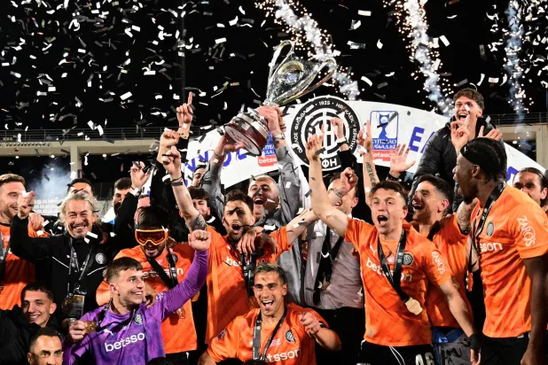 كريت يهزم باوك… ويتوج بلقب كأس اليونان للمرة الثانية