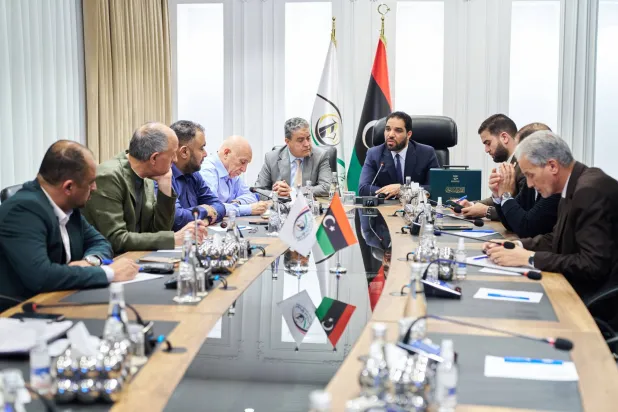 «الفساد بقوة السلاح»… عقدة تكبّل الأجهزة الرقابية في ليبيا