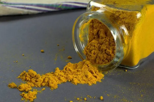 7 فوائد لشرب ماء الكركم