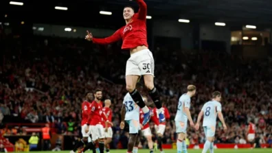 «البريميرليغ»: مان يونايتد يهزم برينتفورد وينفرد بالمركز الثالث