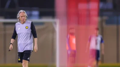 خيسوس: مواجهة الأهلي معقدة… سنخوض 5 نهائيات حاسمة في الدوري السعودي